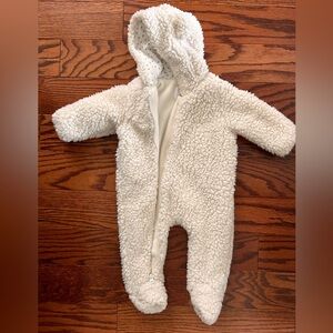 1-3m Zara Baby sherpa footie